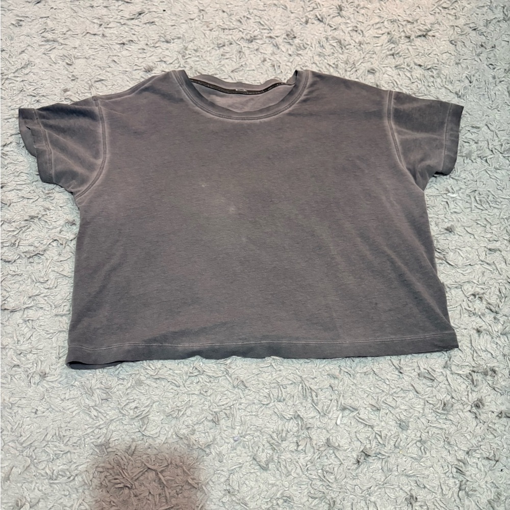 Lululemon Cropped Cates T-Shirt